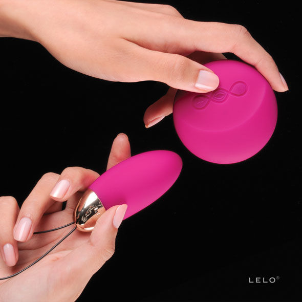 LELO - OEUF DE MASSAGE CERISE LYLA 2 INSIGNIA DESIGN EDITION – Image 10