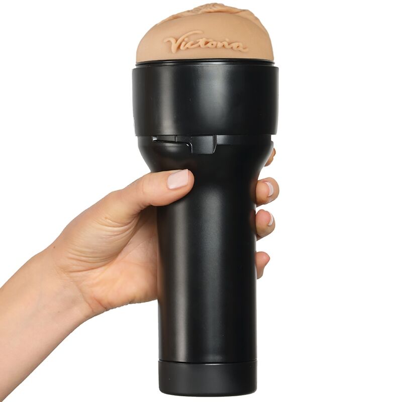 KIIROO - FEEL VICTORIA JUNE MASTURBATEUR – Image 4