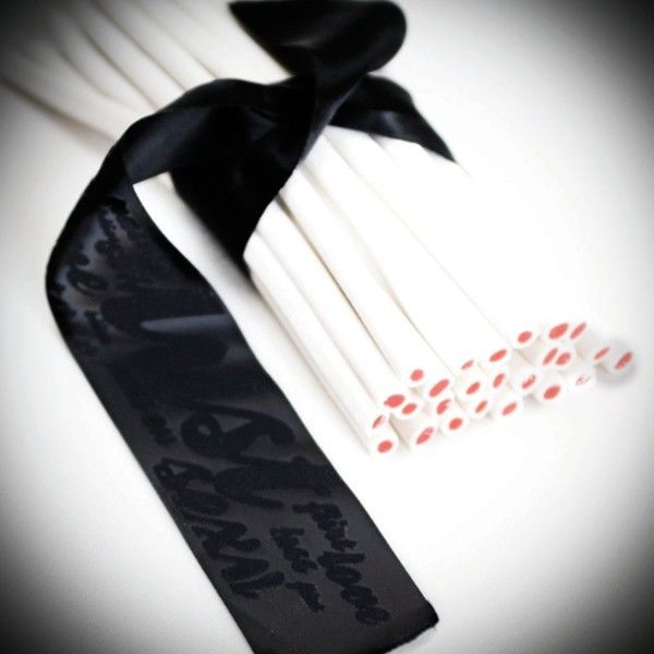 BIJOUX - LES PETITS BONBONS MENOTTES SENSUELLES EN SOIE – Image 4