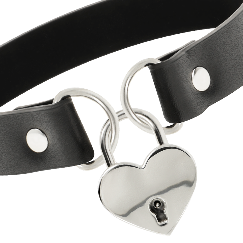 COQUETTE CHIC DESIRE - COLLIER EN CUIR VEGAN AVEC ACCESSOIRE COEUR AVEC CL? – Image 4