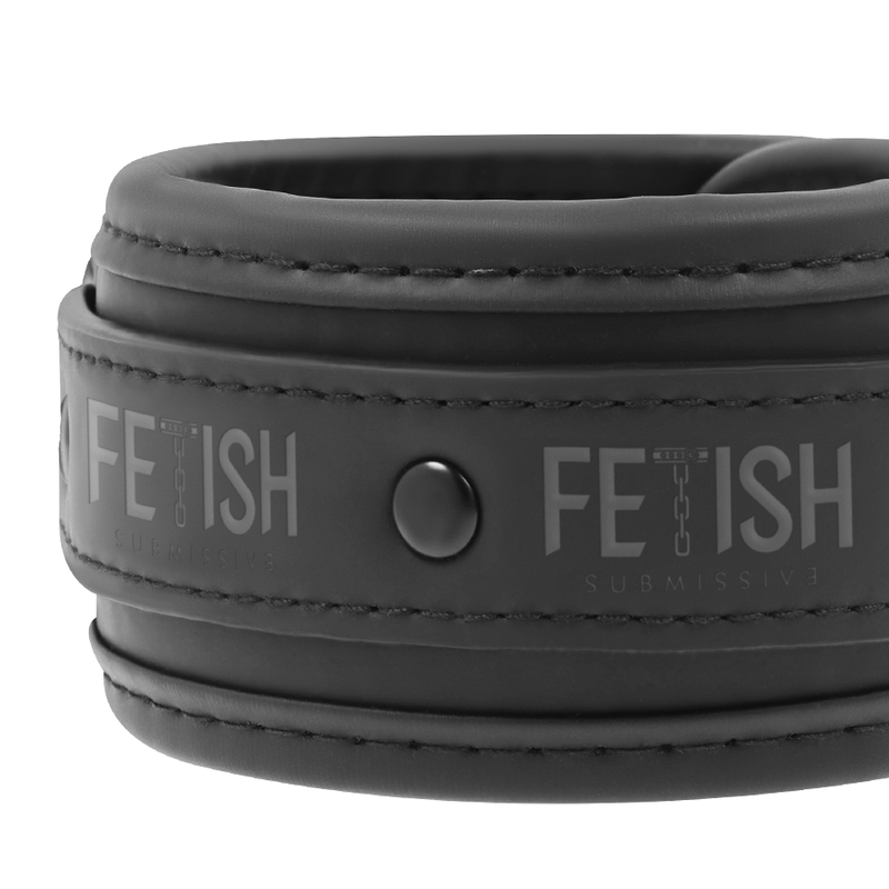 FETISH SUBMISSIVE - COLLIER ET MENOTTES EN CUIR VÉGAN AVEC DOUBLURE EN NOPRÈNE – Image 4